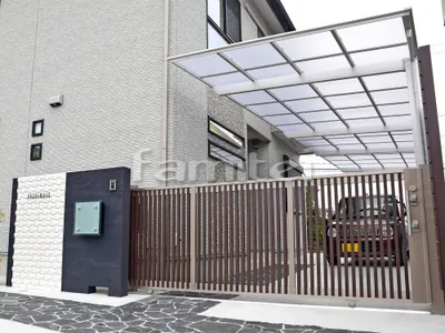 ガレージまわり 駐車場屋根 土間コンクリート