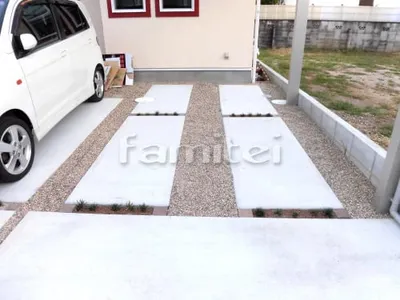 駐車場ガレージ床 轍(わだち) 土間コンクリート 防犯砂利目地 防草シート加工 草目地 タマリュウ