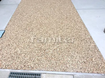 玄関アプローチ 床樹脂洗い出し仕上げ ワイズ ストーンパス SP-7M 桂林