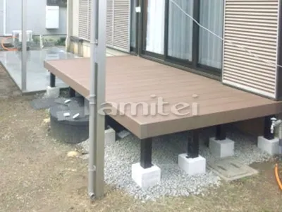 人工木ウッドデッキ YKKAP リウッドデッキ200