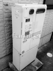 施工前 給湯器