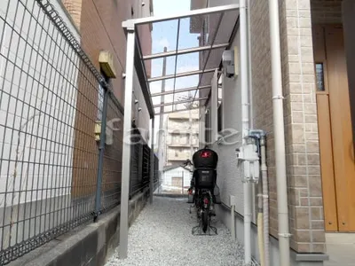 自転車バイク屋根 LIXILリクシル スピーネ 1階用 F型フラット屋根