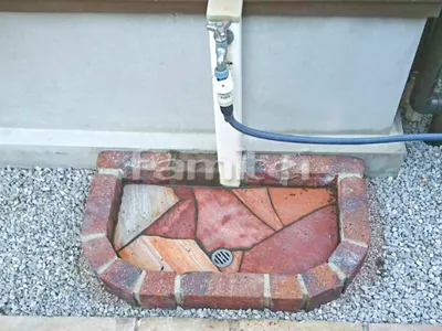 水受け(パン) 洗い場 床石貼り 乱形石 石英岩 ナチュラルベリー