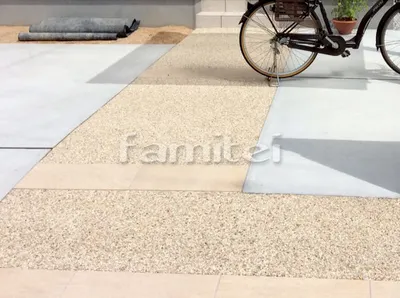 玄関アプローチ 床洗い出し仕上げ ジャミ 床タイル貼 LIXILリクシル ストーンライン SNL-2