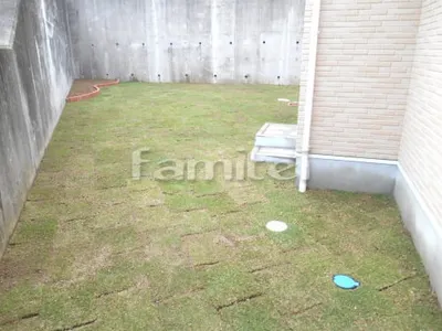 お庭 芝生張り 姫高麗芝