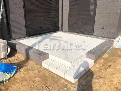 タイルデッキ300角