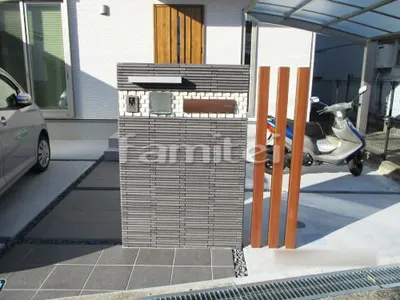 モダン門柱 壁タイル貼り LIXILリクシル はるかべくん 細割ボーダー HB-6 モザイクタイル OnlyOneオンリーワン T3Y3　木製調デザインアルミ角柱 プランパーツ 角材