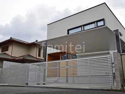 電動跳ね上げ式門扉 ワイドオーバードアS3型 アップゲート