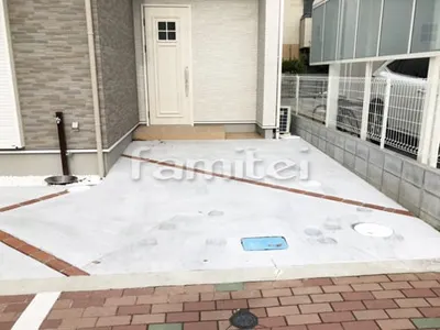 玄関アプローチ 床土間コンクリート 縁レンガライン ユニソン ソイルレンガ