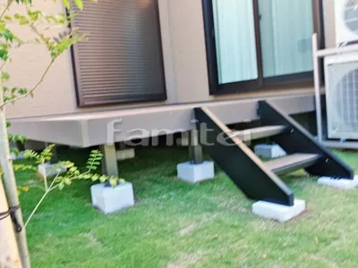 人工木材ウッドデッキ LIXILリクシル 樹ら楽ステージ(きらら) 樹脂 階段ステップ2段