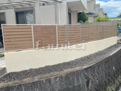 木製調 目隠しフェンス塀 LIXILリクシル フェンスAB YS3型 塗り壁 エスケー化研 ベルアート塗装 塗装 トラバーチン仕上げ