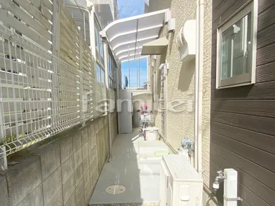 雨除け屋根 YKKAP ソラリアR 1階用 R型アール屋根 物干し 土間コンクリート