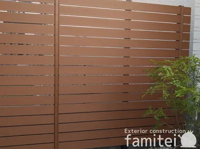 人工木・樹脂 フェンス（木調） F＆F マイティウッド ベーシック極 目隠し 木調・ラティス 樹脂