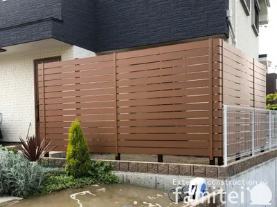 人工木・樹脂 フェンス（木調） F＆F マイティウッド ベーシック極 目隠し 木調・ラティス 樹脂