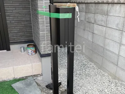 郵便ポスト （郵便受け）取付 LIXIL フラット縦型ポスト（前入・後出）壁付部品セット 