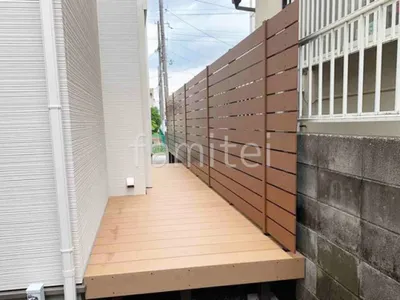 人工木デッキ  LIXIL 人工木 樹ら楽ステージ  人工木・樹脂 フェンス（木調） F＆F マイティウッド ベーシック極 目隠し 木調・ラティス 樹脂