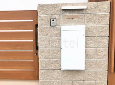 化粧ブロック門柱  ユニソン シャモティ 郵便受けポスト LIXIL スマート宅配ポストTA