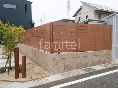 人工木・樹脂 フェンス（木調） F＆F マイティウッド ベーシック極 目隠し 木調・ラティス 樹脂