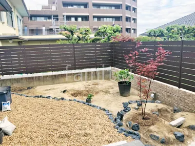 人工木・樹脂 フェンス(木調) F&F マイティウッド ベーシック極 目隠し 木調・ラティス 樹脂