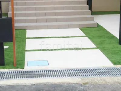 玄関アプローチ 土間コンクリート