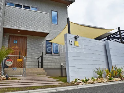 塗り壁門柱 四国化成 パレットHG塗装 照明 タカショー ガーデンアップライトミオ4.5W フード