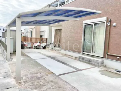 カーポート１台 （単棟） YKKAP アリュース アール屋根