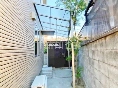 １階テラス屋根 （雨除け） LIXIL スピーネF フラット屋根 スタンダード 壁付