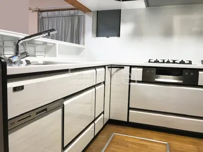 Ｌ型キッチン  タカラスタンダード レミュー 