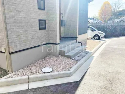 化粧砂利 アイランド メイクアップグラベル クリスタルアイスピンク