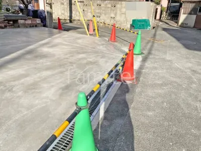 溝蓋(みぞふた) グレーチング