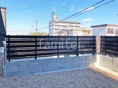 人工木・樹脂 フェンス（木調） F＆F マイティウッド ベーシック極 目隠し 木調・ラティス 樹脂