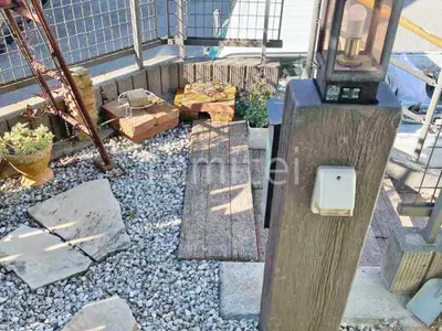 枕木風門柱 ディーズガーデン アルモ