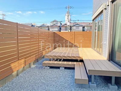 人工木デッキ  LIXIL 人工木 樹ら楽ステージ  人工木・樹脂 フェンス（木調） F＆F マイティウッド ベーシック極 高尺タイプ 目隠し 木調・ラティス 樹脂