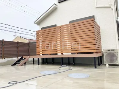 デッキフェンス 木彫スクリーン