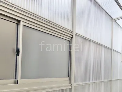 多目的収納スペース YKKAP ストックヤード2 1階用 波板テラス屋根囲い