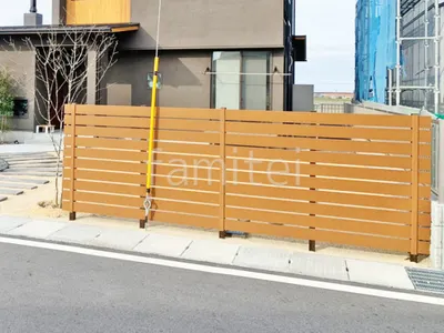 人工木・樹脂 フェンス（木調） F＆F マイティウッド ベーシック極 高尺タイプ 目隠し 木調・ラティス 樹脂