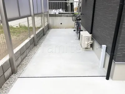 テラス屋根床 土間コンクリート仕上 伸縮目地 バラス砕石 防草シート敷き