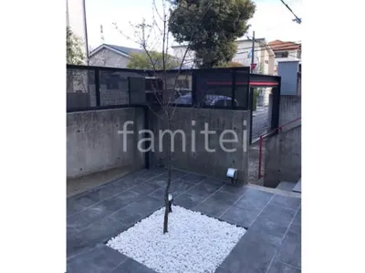 シンボルツリー イロハモミジ 落葉樹 植栽 化粧砂利敷き 防水コンセント Panasonic WK4602K 取替