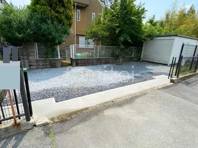 土間コンクリート仕上げ バラス砕石 防草シート加工