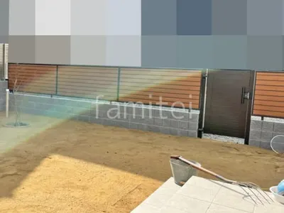 片開き 門扉 YKKAP シンプレオYM1型 横目隠し  アルミ形材 フェンス YKKAP 木製調ルシアスYM1F型 横目隠し 目隠し 木調・ラティス ブロック塀 （化粧ブロック） ユニソン シャモティ 