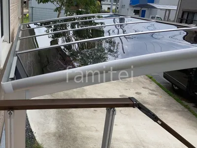 屋根色：クリアマット