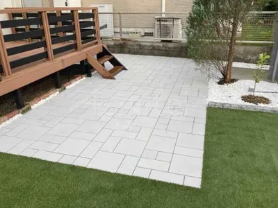 床タイル張り LIXIL アレス 