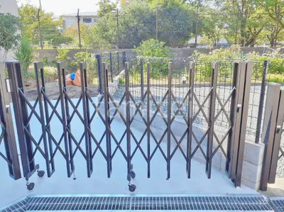 伸縮門扉 LIXILリクシル アルシャインM型Aタイプ 角地用片開きタイプ アコーディオンゲート