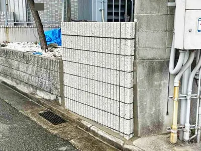 ブロック塀 （化粧ブロック） ユニソン リブスプリットn 