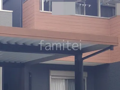 本体色 カームブラック 屋根色 キャラメルチーク