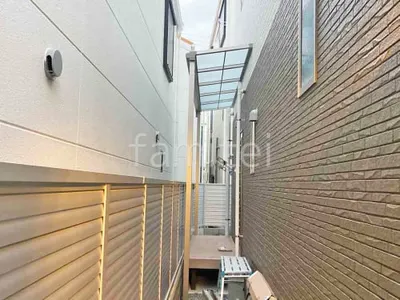 １階テラス屋根 （雨除け） LIXIL スピーネF フラット屋根 スタンダード 壁付