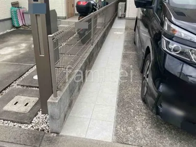 床タイル張り  LIXIL グレイスランド スクエア 石・ストーン調