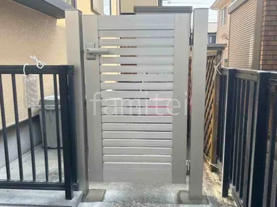 片開き 門扉 YKKAP シンプレオYS1型 横スリット 