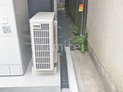 犬走り 防犯砂利敷き バラス砕石 防草シート加工