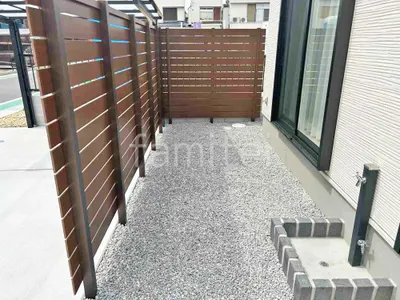 防犯砂利敷き バラス砕石 防草シート加工